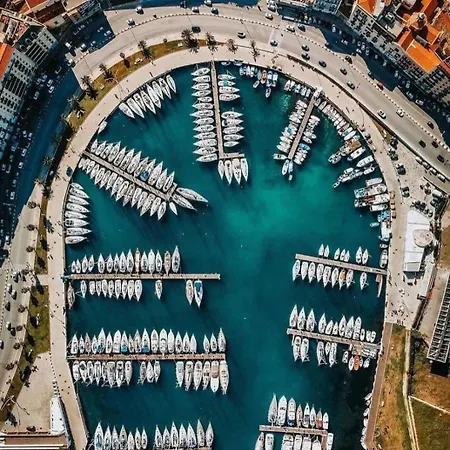 La Finestra Sulla Cala Palermo