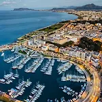 Lägenhet La Finestra Sulla Cala
